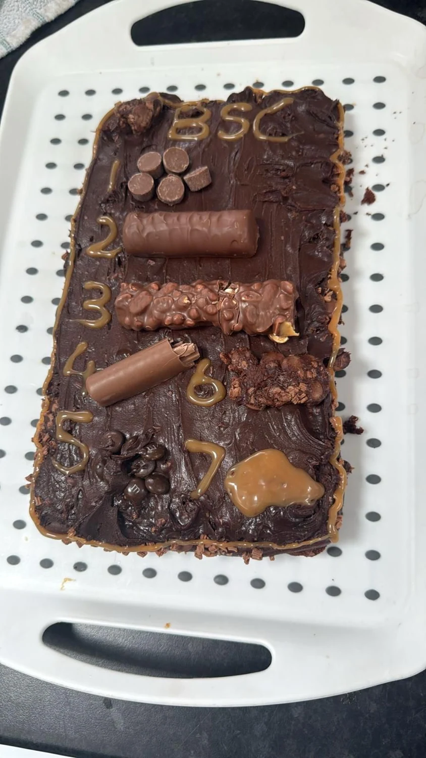 Healthy living cake competition
